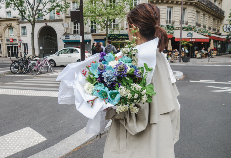 パリの花屋さん『Arôm Paris』でブーケを束ねてもらいました