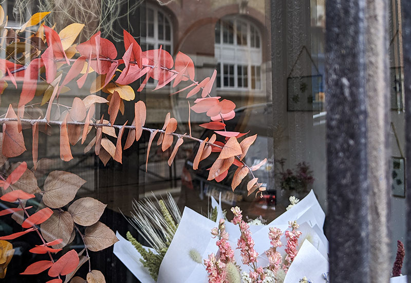 パリスタイルフラワー教室開業 ビジネスの仕組み作りとweb集客で売れるスクールへ 東京 世田谷 KOLME（コルメ）パリの花屋さん パリ18区・モンマルトルの丘の北東エリアで花屋さんをめぐってきました Les Fleurs Sauvages