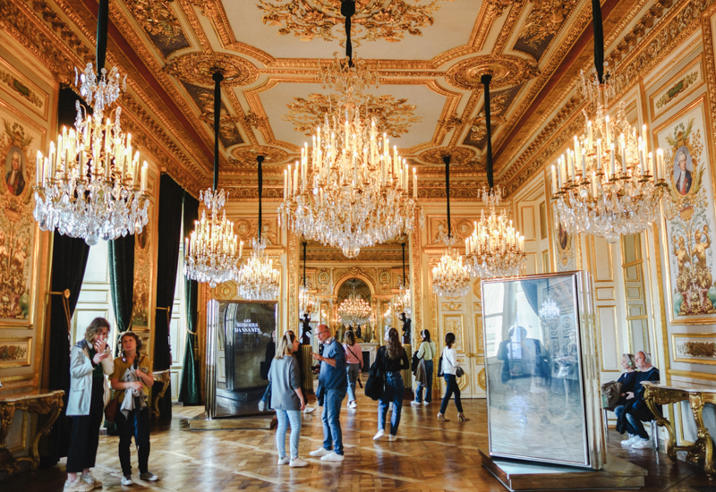 ホテルドゥラマリーヌ　パリ　観光　博物館