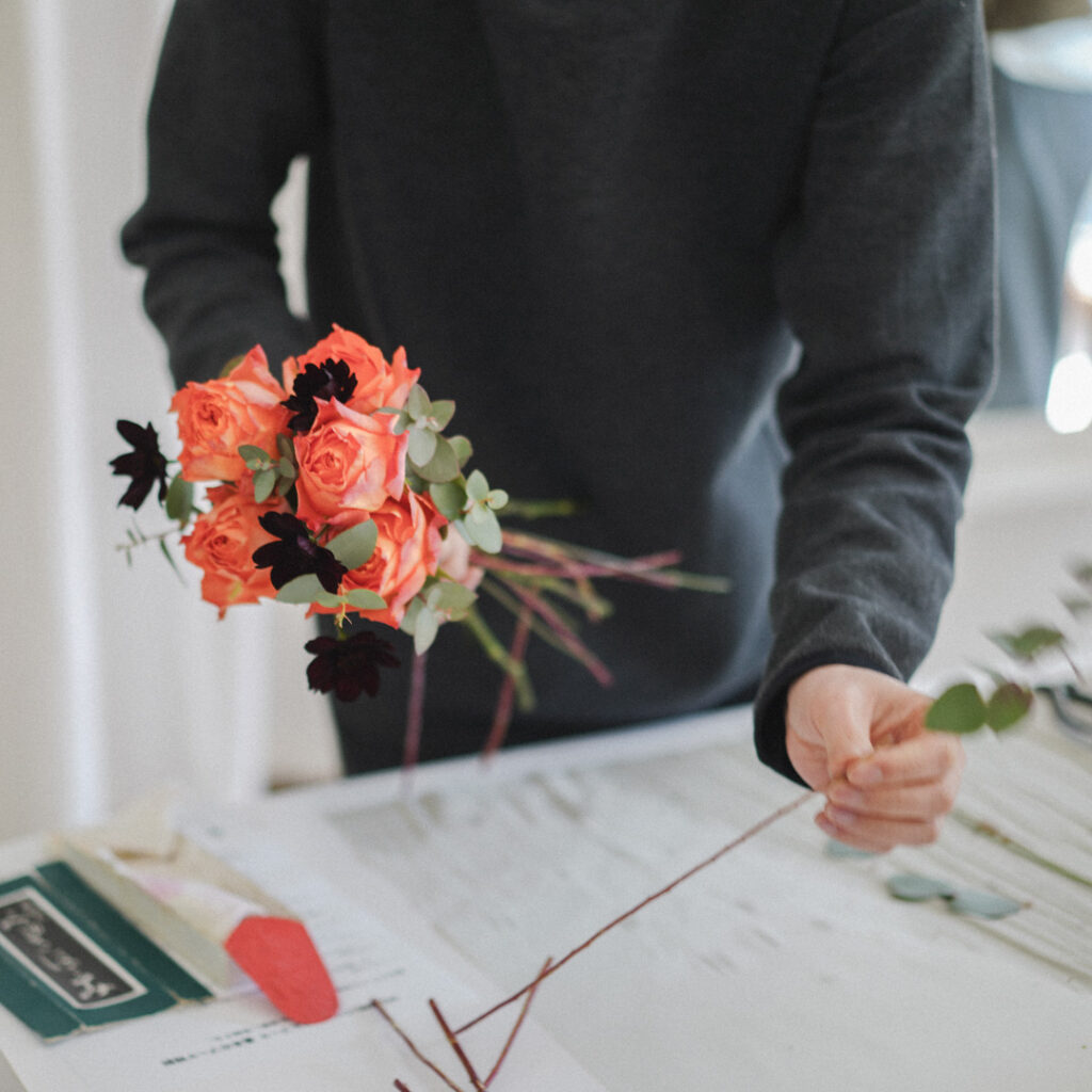 パリスタイルフラワー教室 初心者でも基礎からブーケの束ね方を習える 初心者レッスン 東京 世田谷 羽根木 KOLME（コルメ）